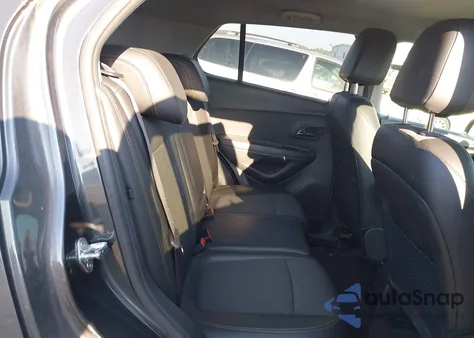 2018 Chevrolet Trax Lt z USA, uszkodzony, nr VIN KL7CJPSB6JB595828